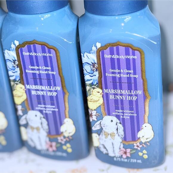 Bath & Body Works Marshmallow Bunny Hop 8.75oz Gentle Clean Foaming Hand Soap x3 - Picture 3 of 4